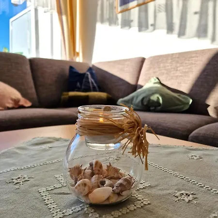 Apartment L04-003 *